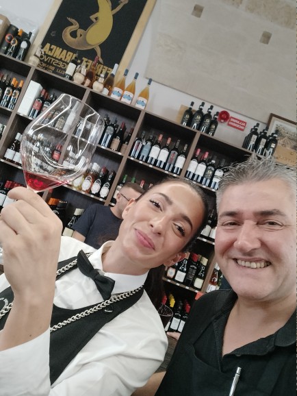 Pubblico evento enogastronomico I Vizi degli Dei